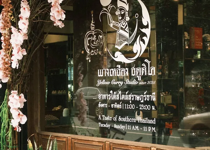 Dom wakacyjny Family Near Chinatown